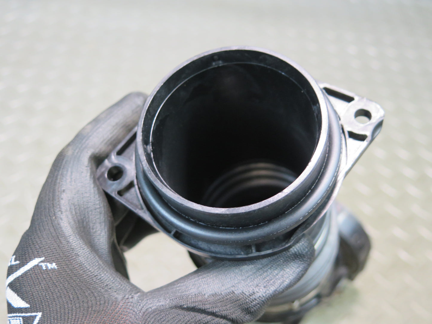 2017-2019 Mercedes X166 GLS450 Left Air Intake Cleaner Hose Pipe Line Set