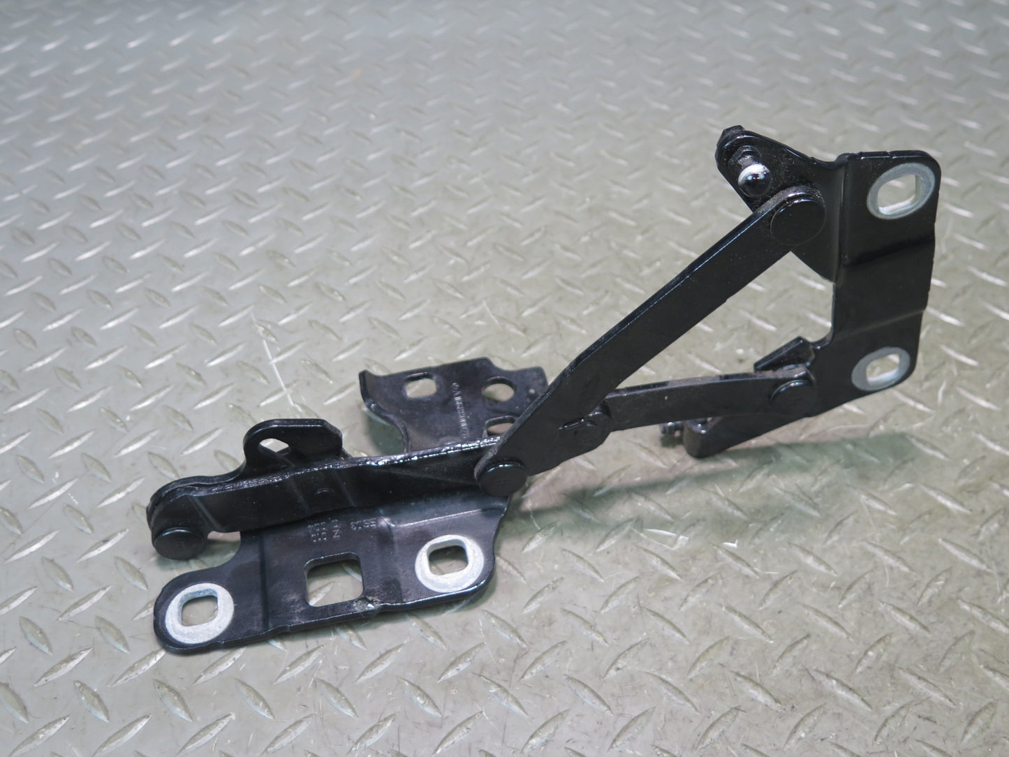 2012-2019 Mercedes X166 GL GLS Front Left & Right Hood Hinge Set of 2