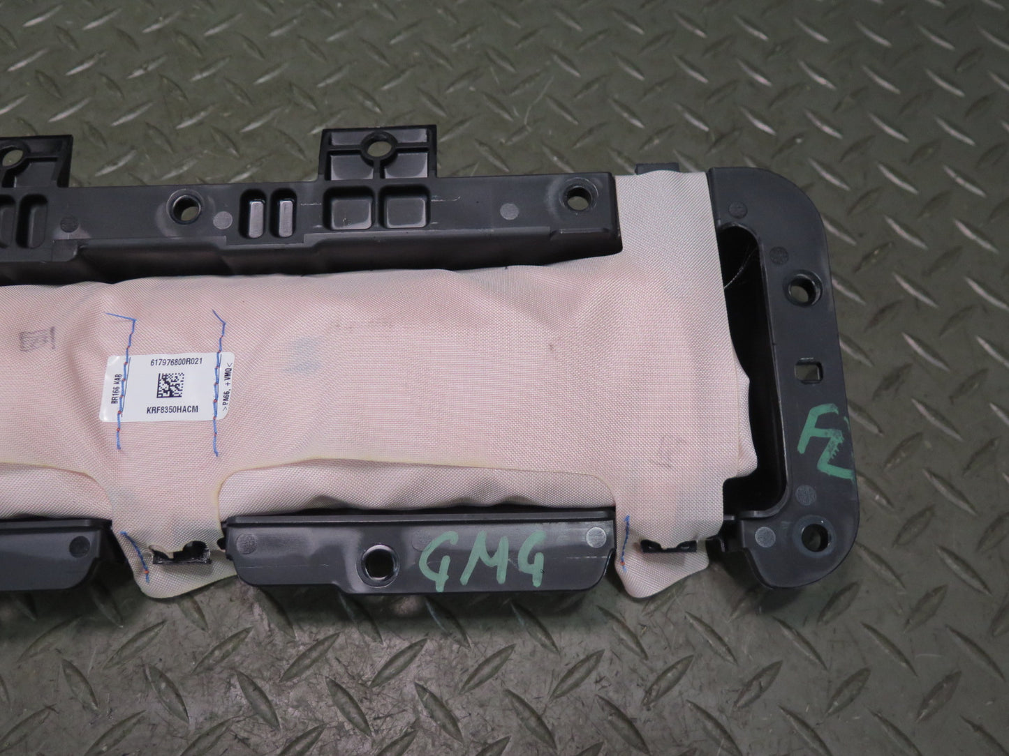 17-19 MERCEDES X166 GLS450 FRONT LEFT DRIVER SIDE UNDER DASH KNEE SRS AIRBAG OEM