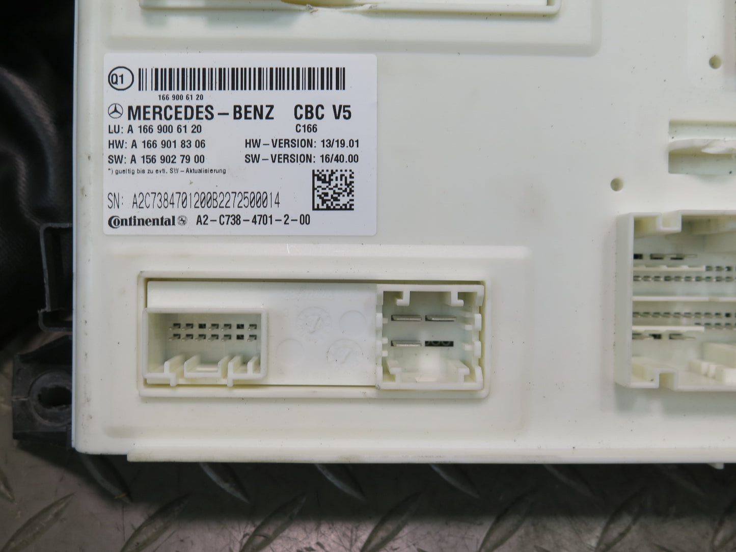 2012-2019 Mercedes X166 GL GLS Front SAM Signal Activation Control Module