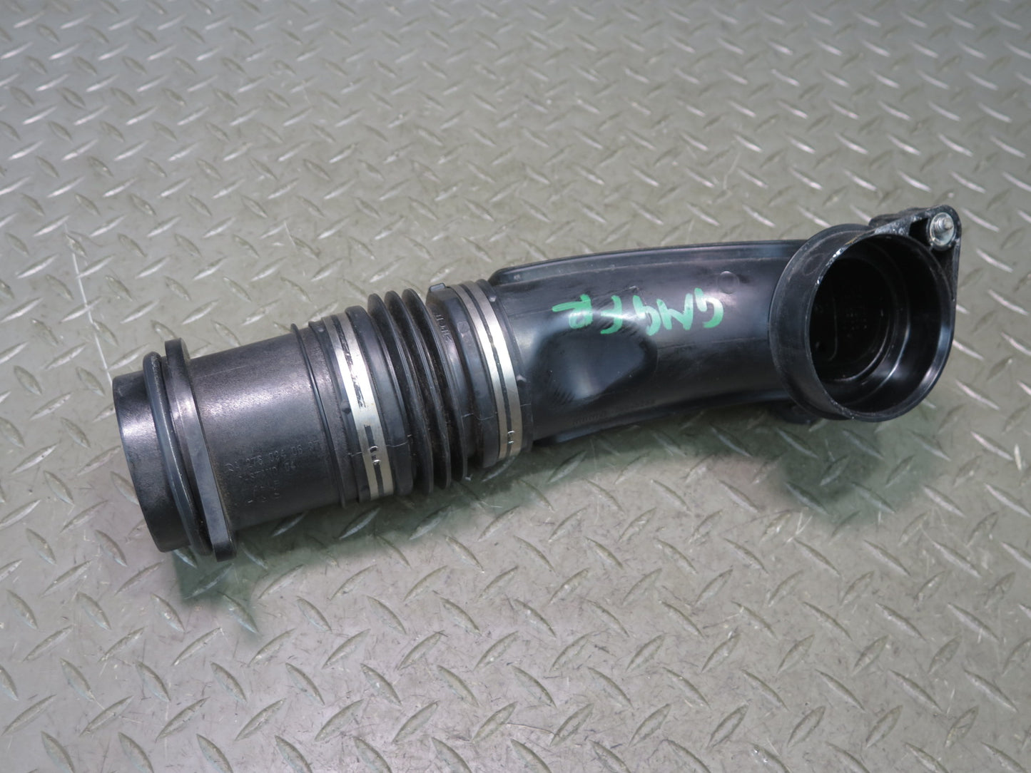 2017-2019 Mercedes X166 GLS450 Right Air Intake Cleaner Hose Pipe Line Set