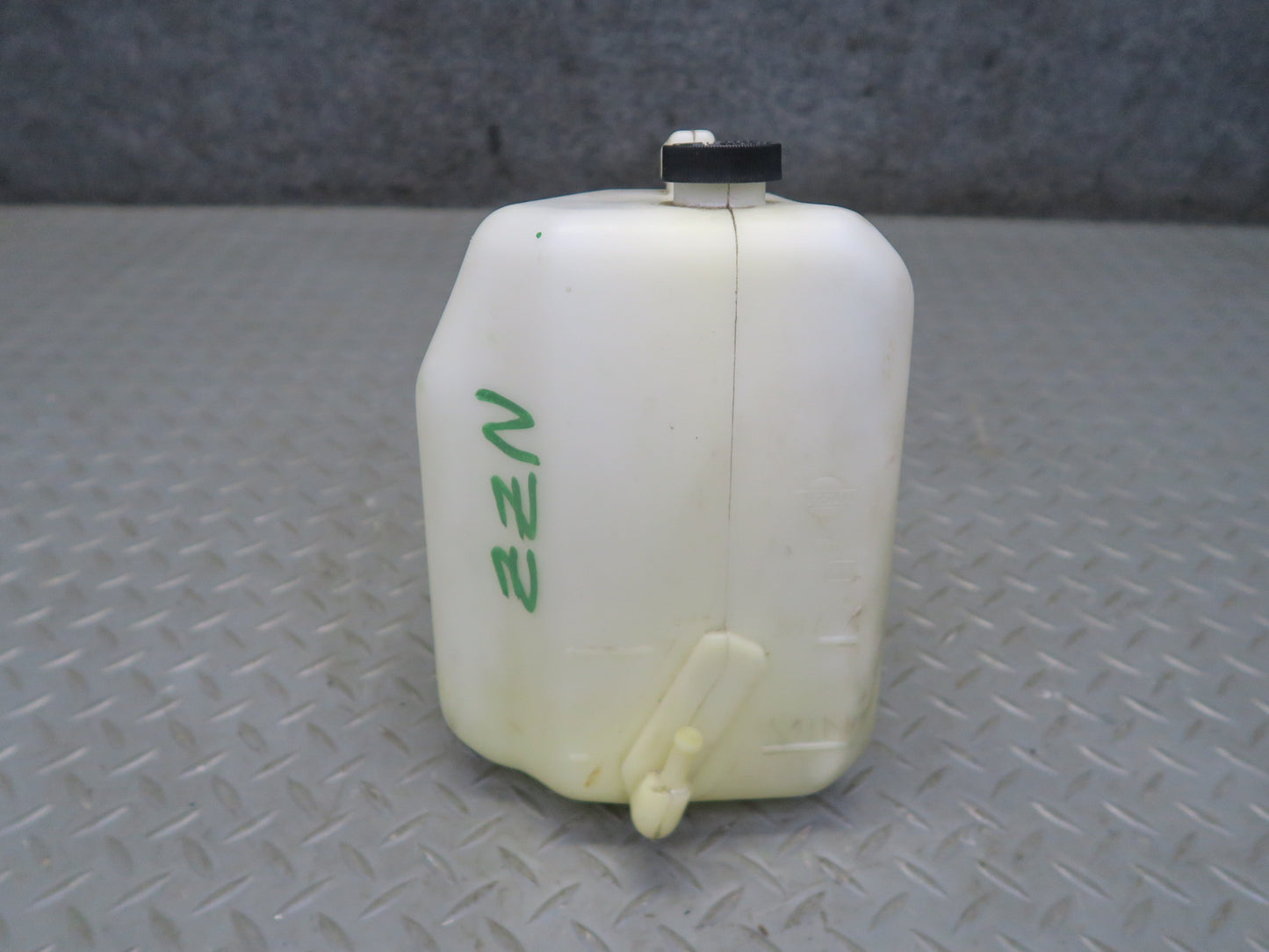 04-06 Nissan 350Z Z33 Coolant Expansion Overflow Reservoir Tank OEM