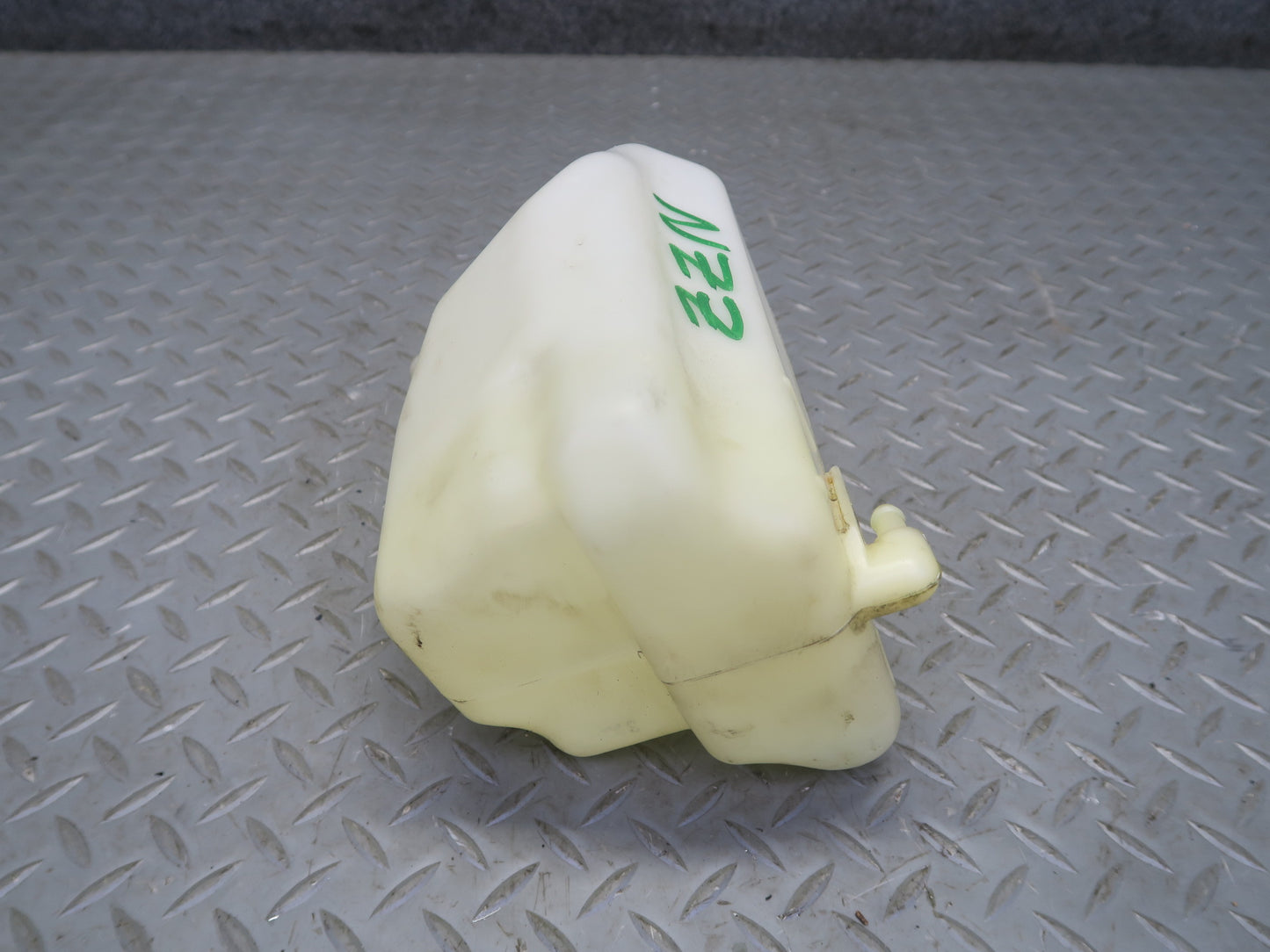 04-06 Nissan 350Z Z33 Coolant Expansion Overflow Reservoir Tank OEM