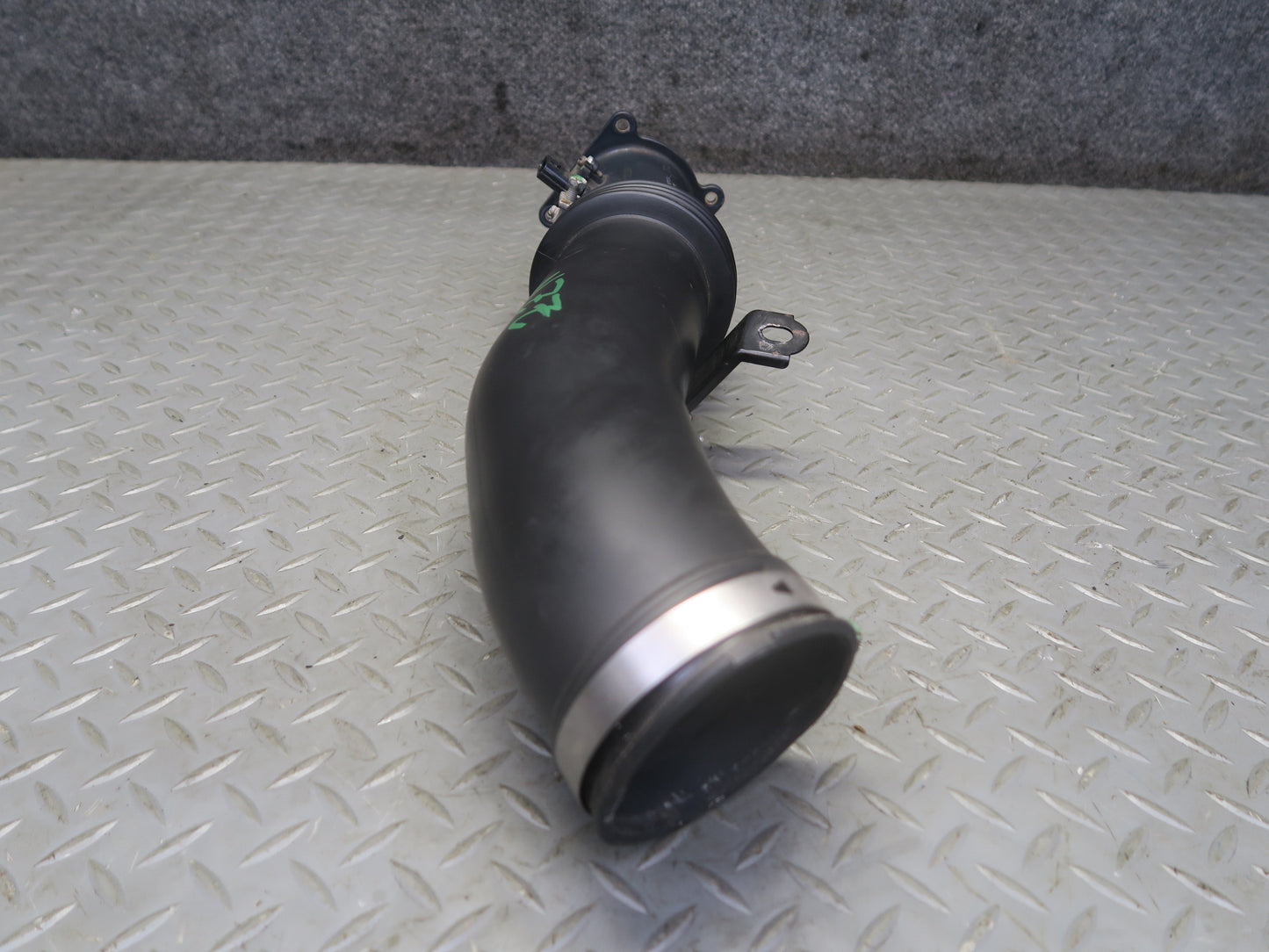 03-06 Nissan 350Z Z33 VQ35DE Engine Air Intake Hose w MAF Sensor OEM