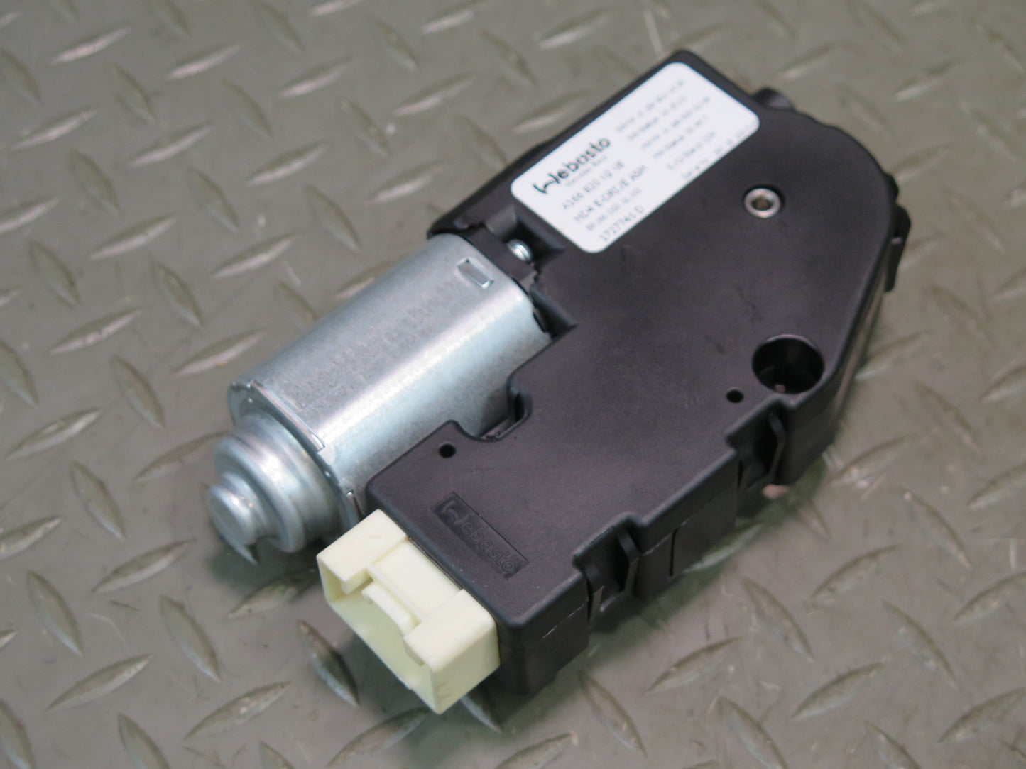 2012-2019 Mercedes X166 GL GLS Sunroof Motor Drive Unit Set of 2