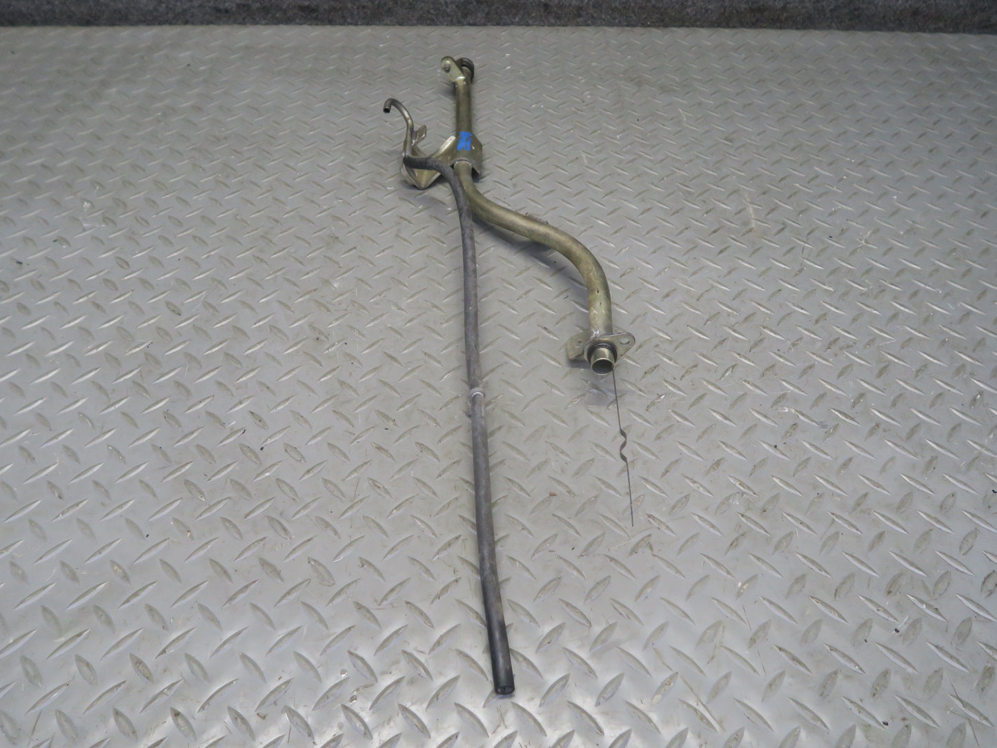 04-06 Nissan 350Z Z33 RE5R05A A/T Transmission Oil Tube w Dipstick OEM