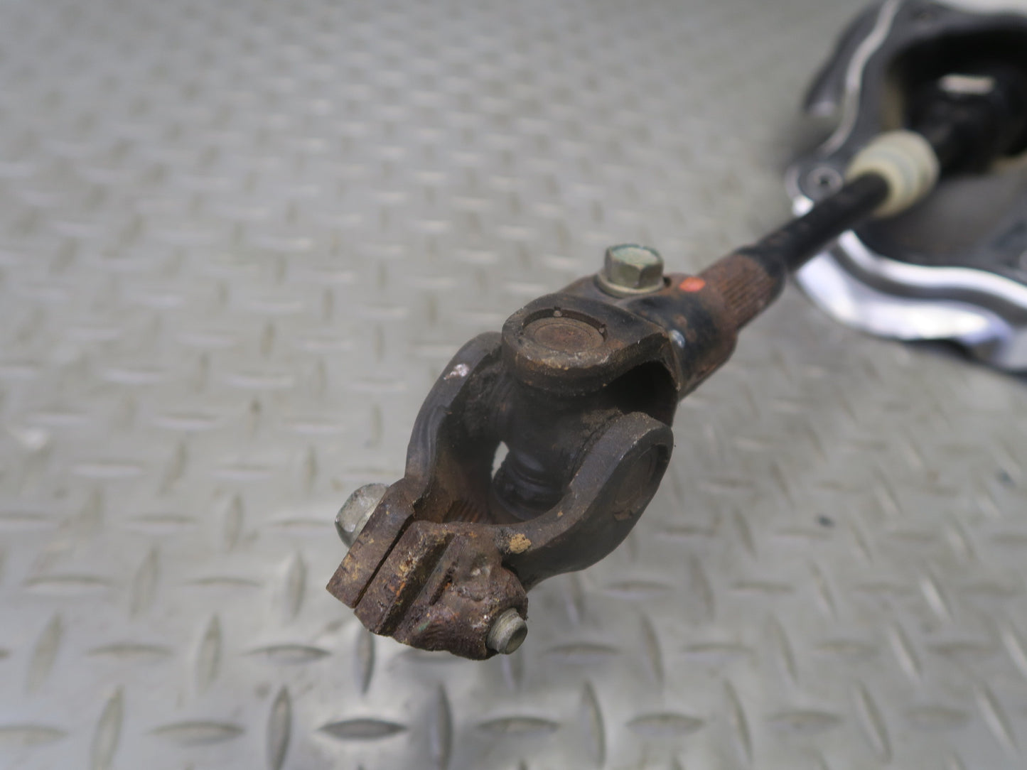 03-05 Nissan 350Z Z33 Lower Steering Column U Joint Shaft 35K Miles OEM