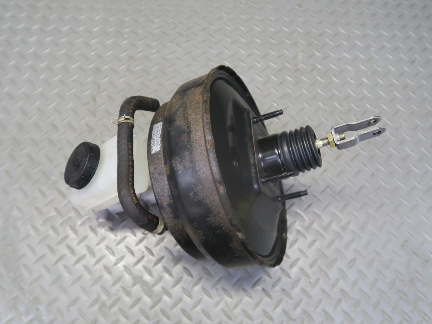 04-09 Nissan 350Z Convertible A/T Brake Master Cylinder Booster Reservoir OEM