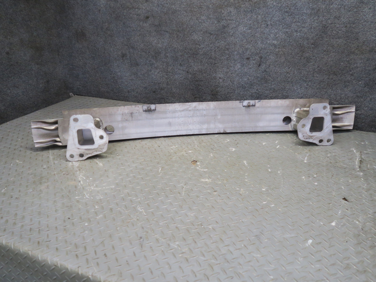 16-24 Chevrolet Camaro SS Rear Bumper Reinforcement Impact Bar OEM