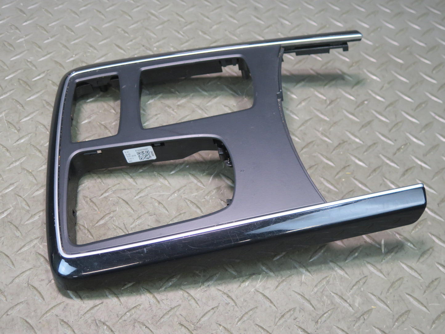 2017-2019 Mercedes X166 GLS450 Center Console Trim  Bezel Cover Panel 1666800803