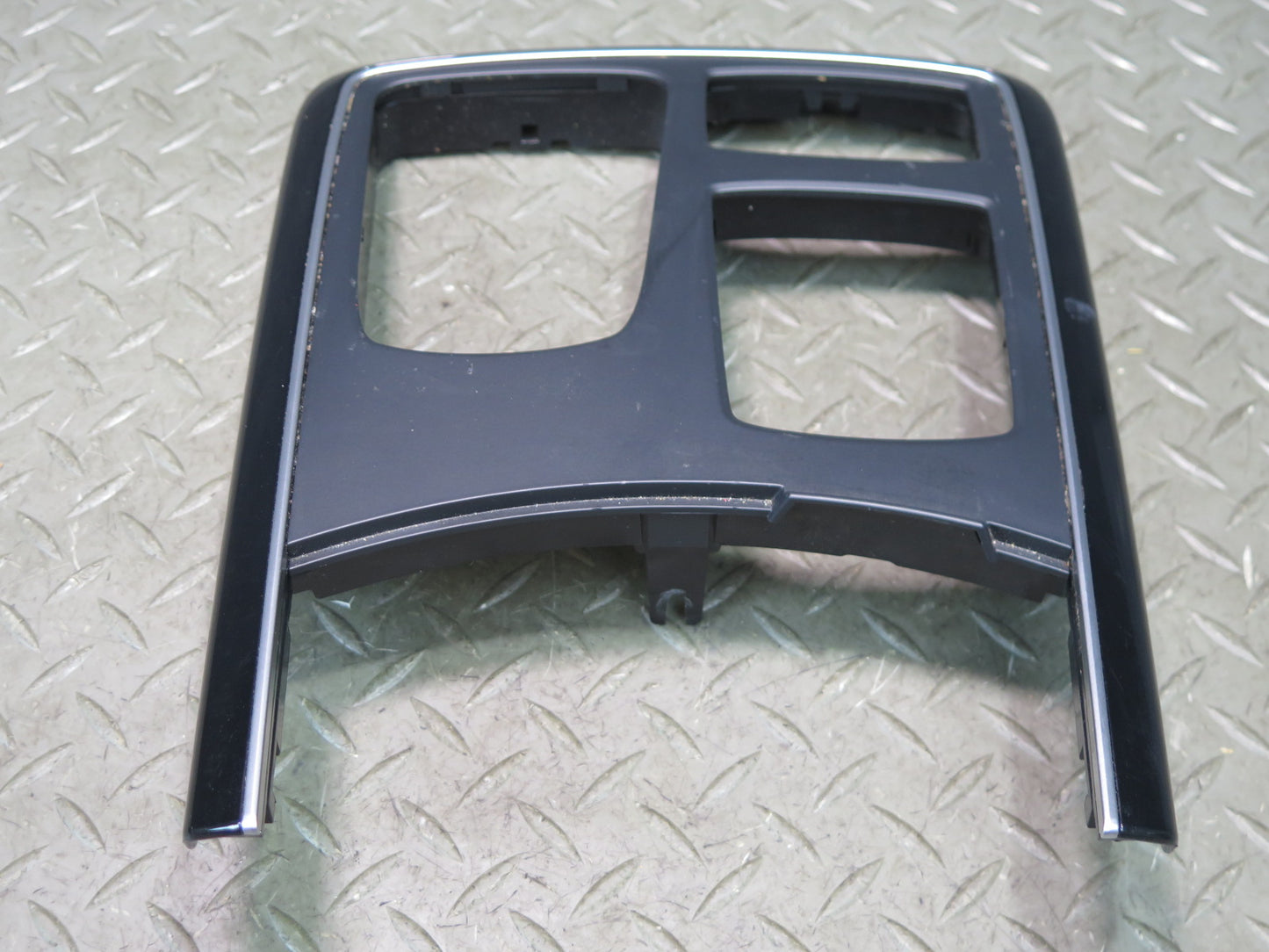 2017-2019 Mercedes X166 GLS450 Center Console Trim  Bezel Cover Panel 1666800803
