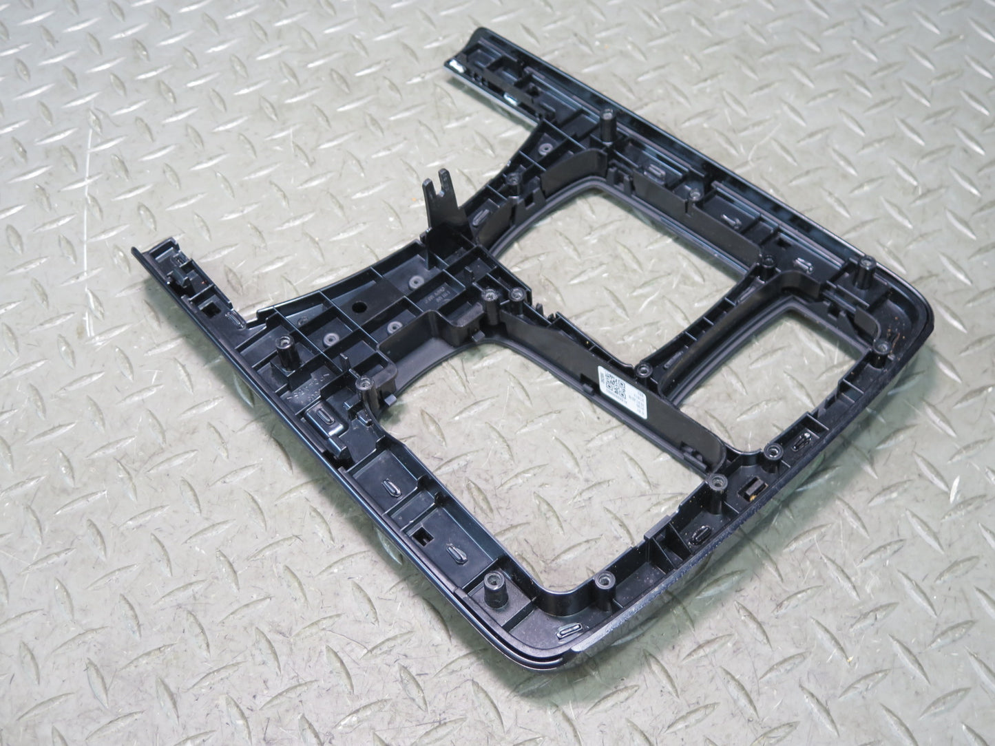2017-2019 Mercedes X166 GLS450 Center Console Trim  Bezel Cover Panel 1666800803