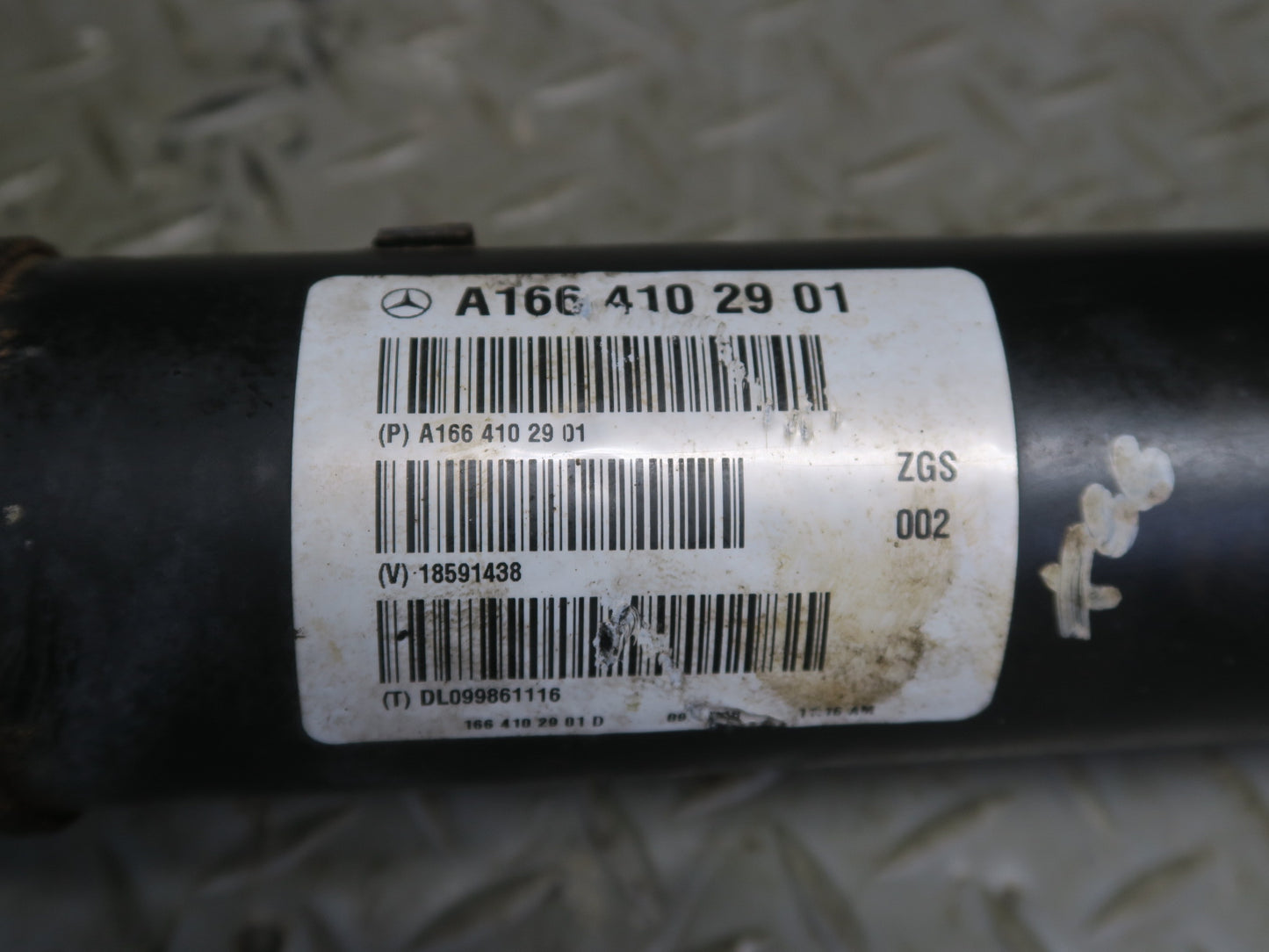 2017-2019 Mercedes X166 GLS450 AWD Front Drive Shaft Driveshaft 1664102901