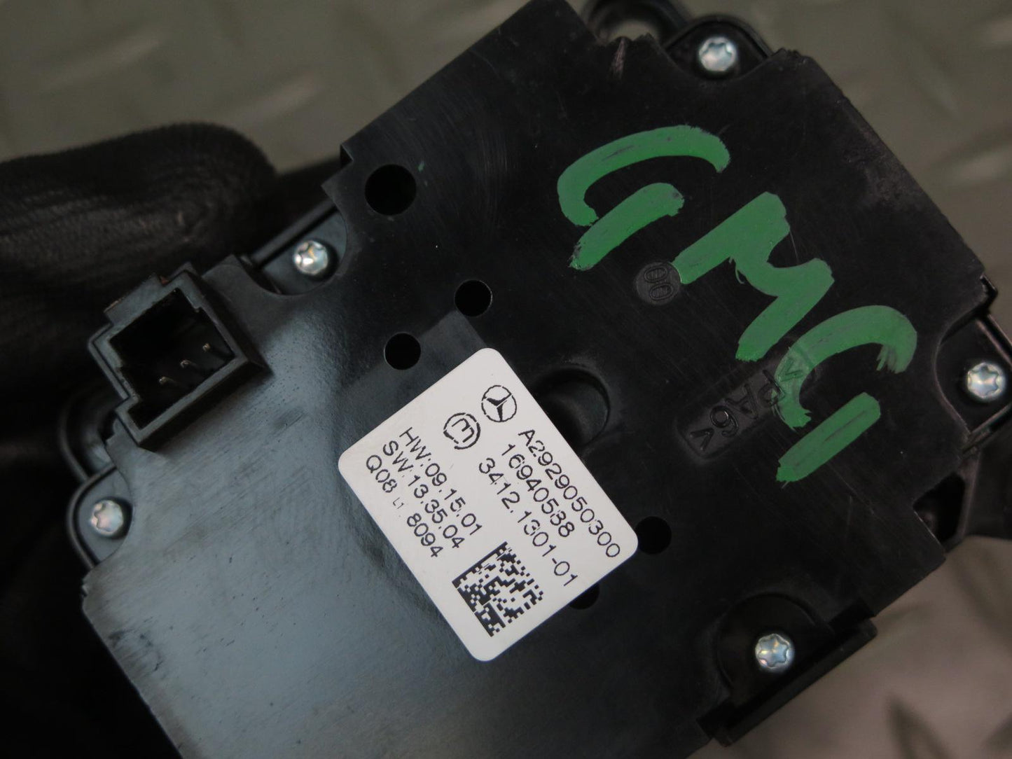 2017-2019 Mercedes X166 GLS450 Hill Descent Height Level Drive Select Switch