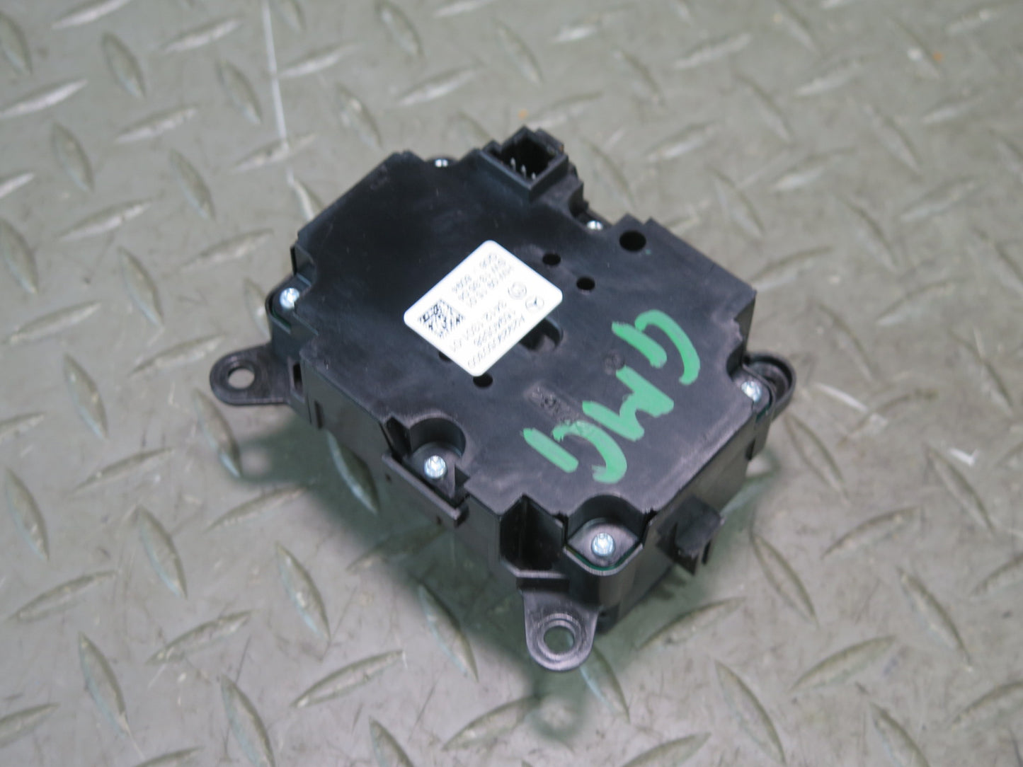 2017-2019 Mercedes X166 GLS450 Hill Descent Height Level Drive Select Switch