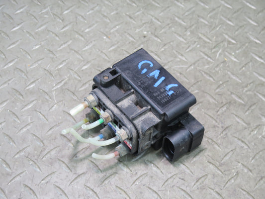 2012-2019 Mercedes X166 GL GLS Air Suspension Valve Block 2123200358