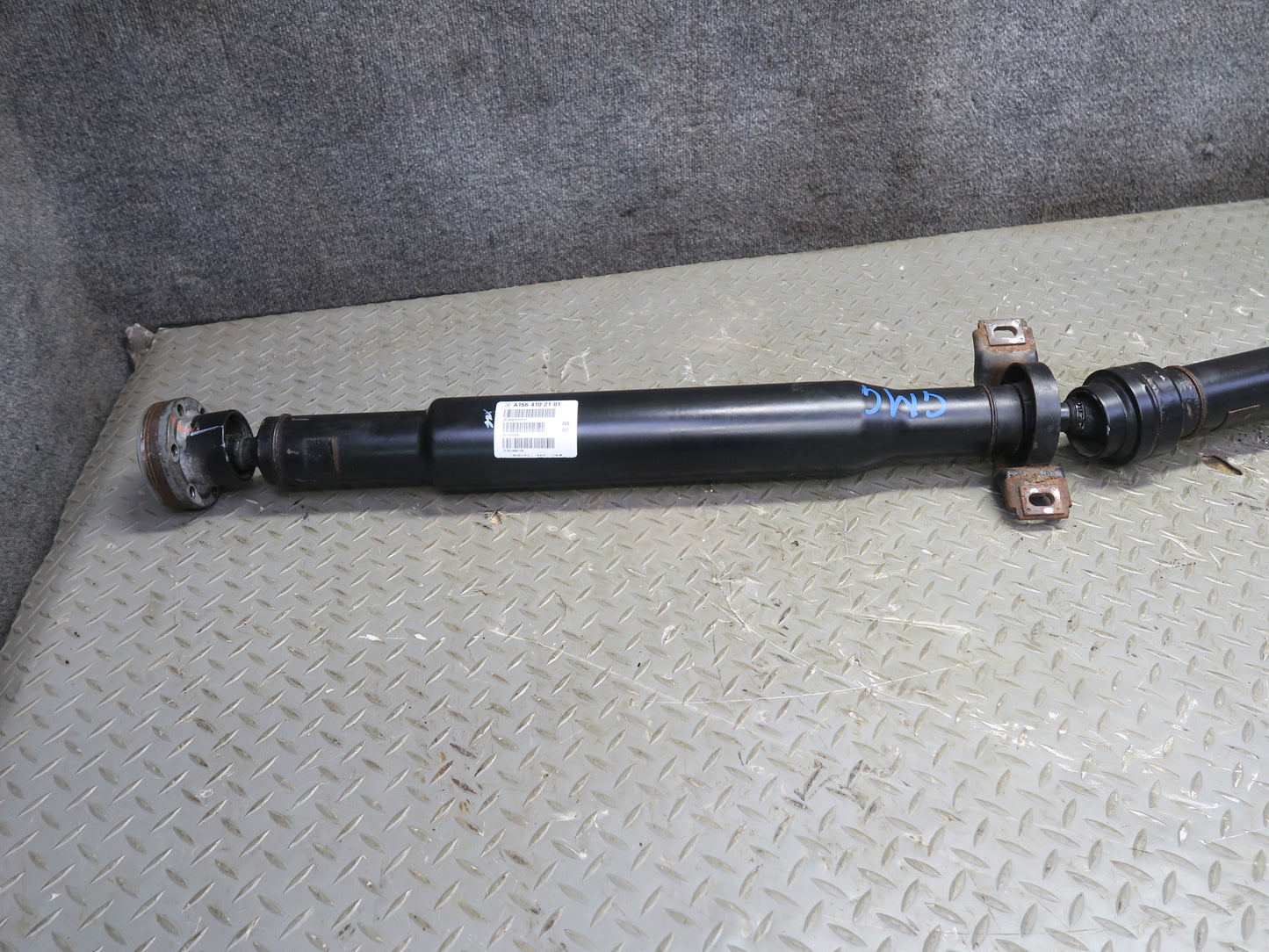 2017-2019 Mercedes X166 GLS450 AWD Rear Drive Shaft Driveshaft 1664102101