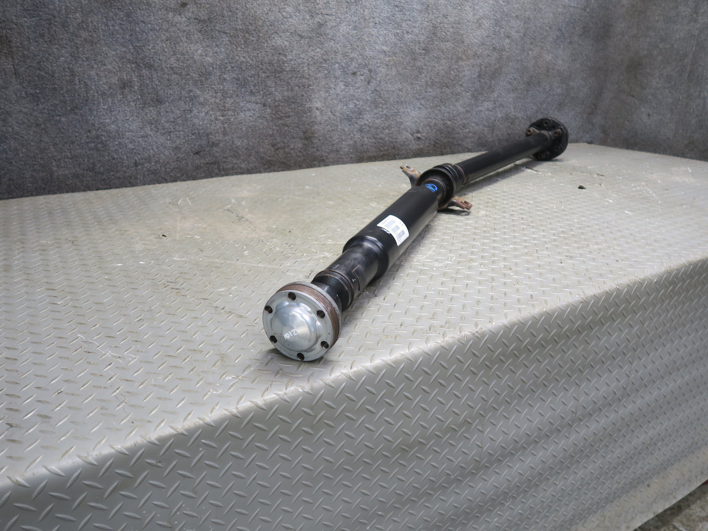 2017-2019 Mercedes X166 GLS450 AWD Rear Drive Shaft Driveshaft 1664102101