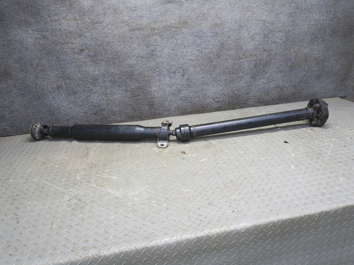 2017-2019 Mercedes X166 GLS450 AWD Rear Drive Shaft Driveshaft 1664102101