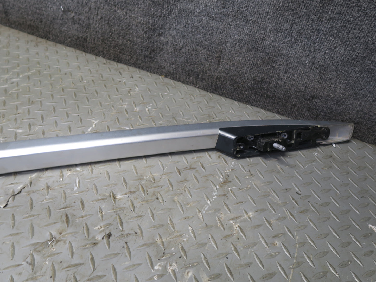 2017-2019 Mercedes X166 GLS450 Left & Right Luggage Roof Rack Rail Set of 2