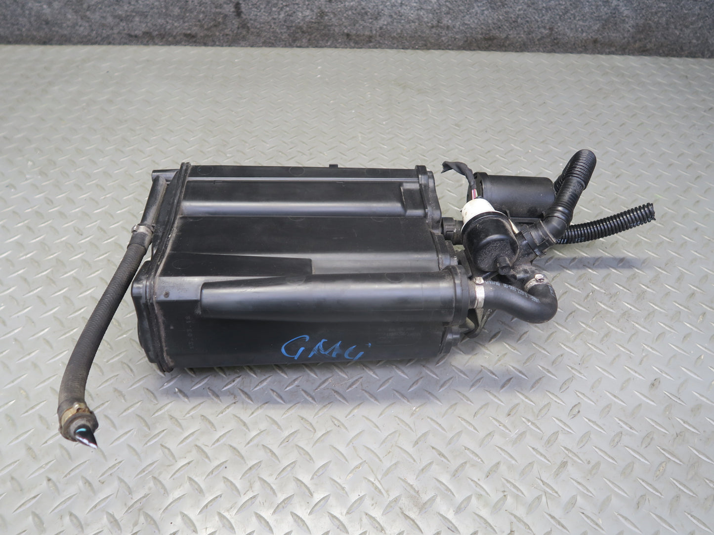2017-2019 Mercedes X166 GLS450 Fuel Evap Vapor Charcoal Canister 1664702000