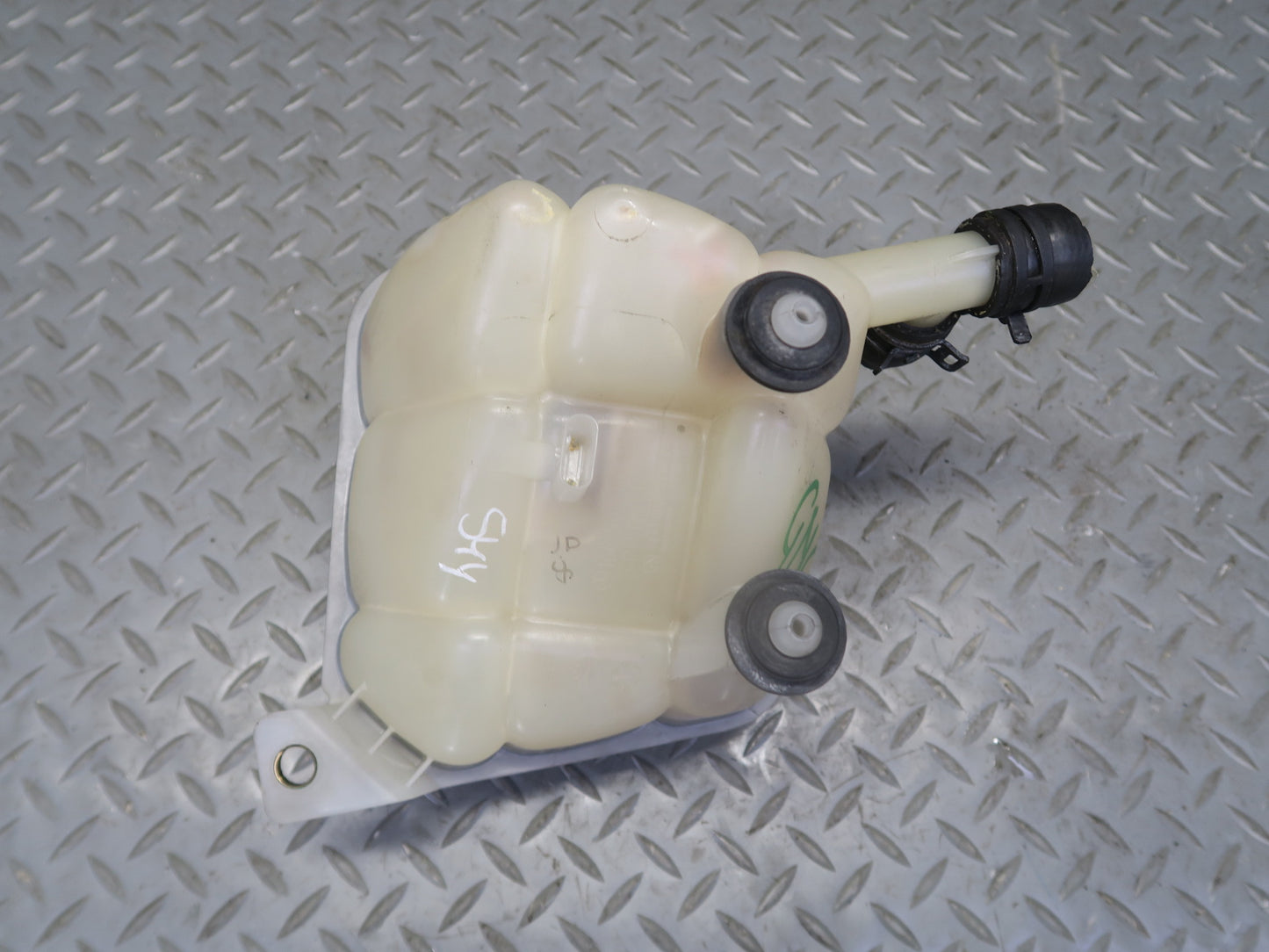 2013-2019 Mercedes X166 GLS450 Coolant Overflow Expansion Reservoir Tank