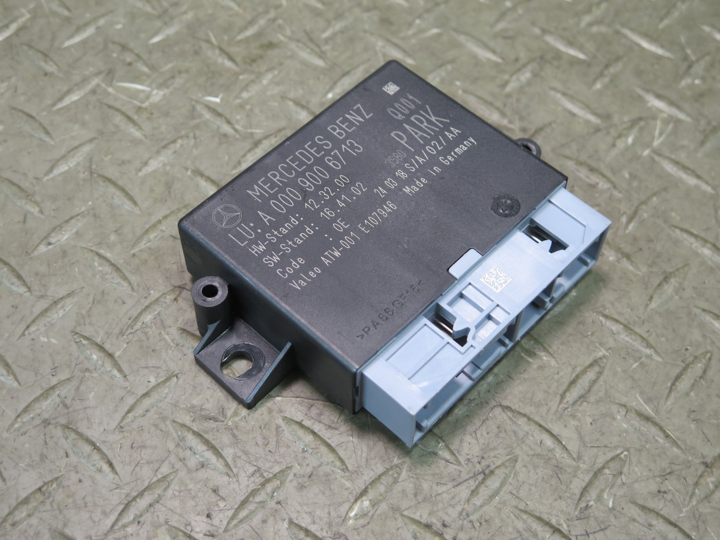 2017-2019 Mercedes X166 GLS450 Parking AID Assistant Assist Control Module Unit