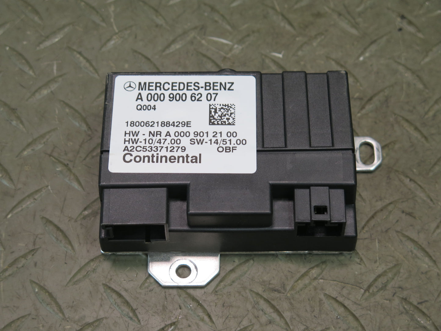 2017-2019 Mercedes X166 GLS450 Fuel Gas Pump Control Module Unit