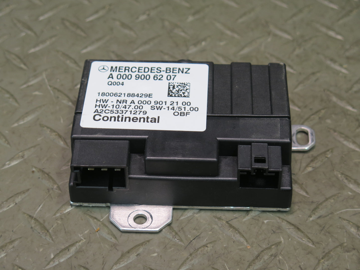 2017-2019 Mercedes X166 GLS450 Fuel Gas Pump Control Module Unit