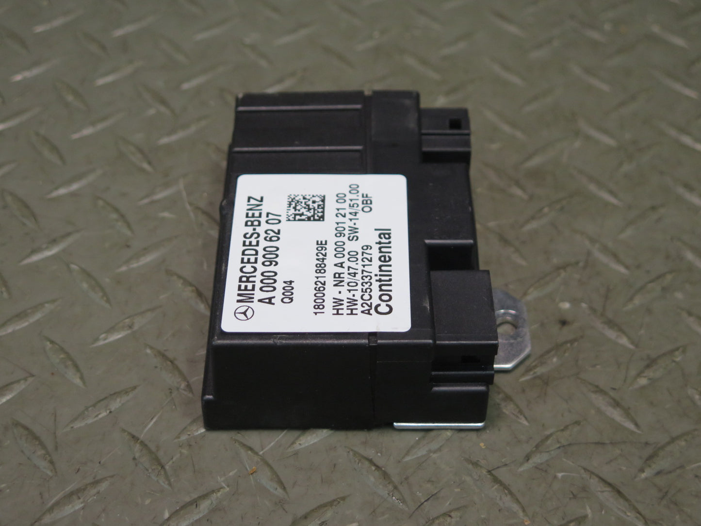 2017-2019 Mercedes X166 GLS450 Fuel Gas Pump Control Module Unit