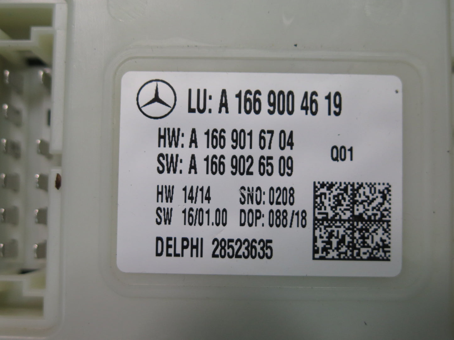 2017-2019 Mercedes X166 GLS450 Rear SAM Fuse Box Module Control Unit