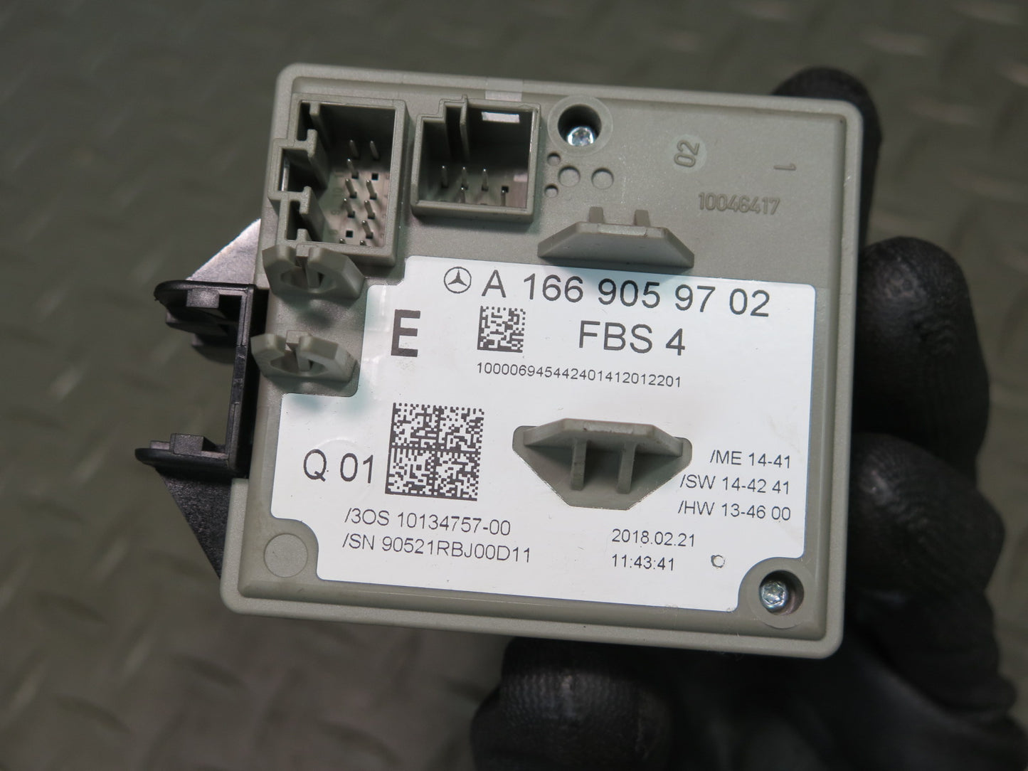 2017-2019 Mercedes X166 GLS450 M276 Engine ECU Module Ignition Lock KEY Set