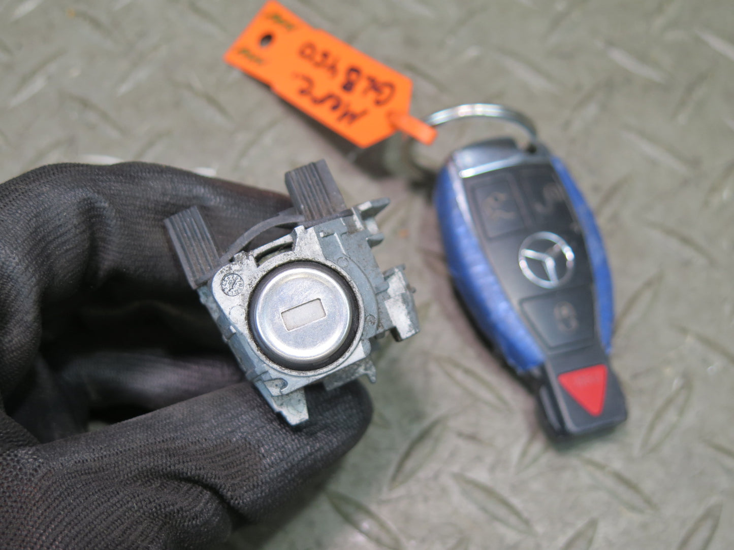 2017-2019 Mercedes X166 GLS450 M276 Engine ECU Module Ignition Lock KEY Set