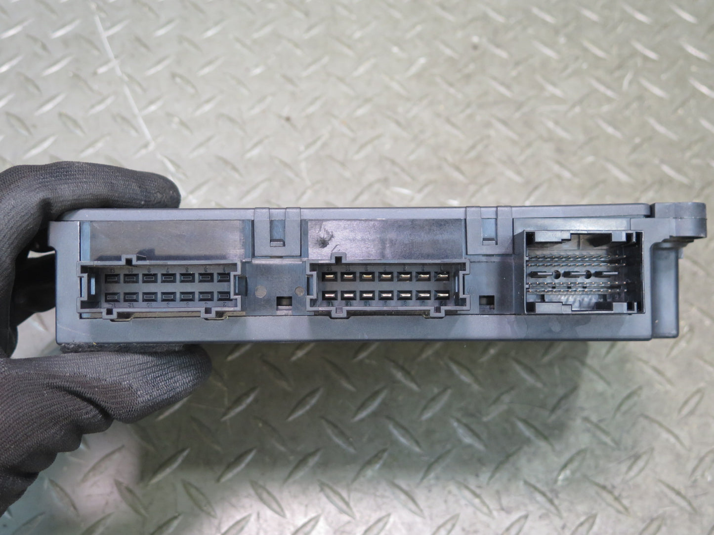 03-08 Mercedes R230 Convertible TOP Roof Control Module 2308205526 OEM