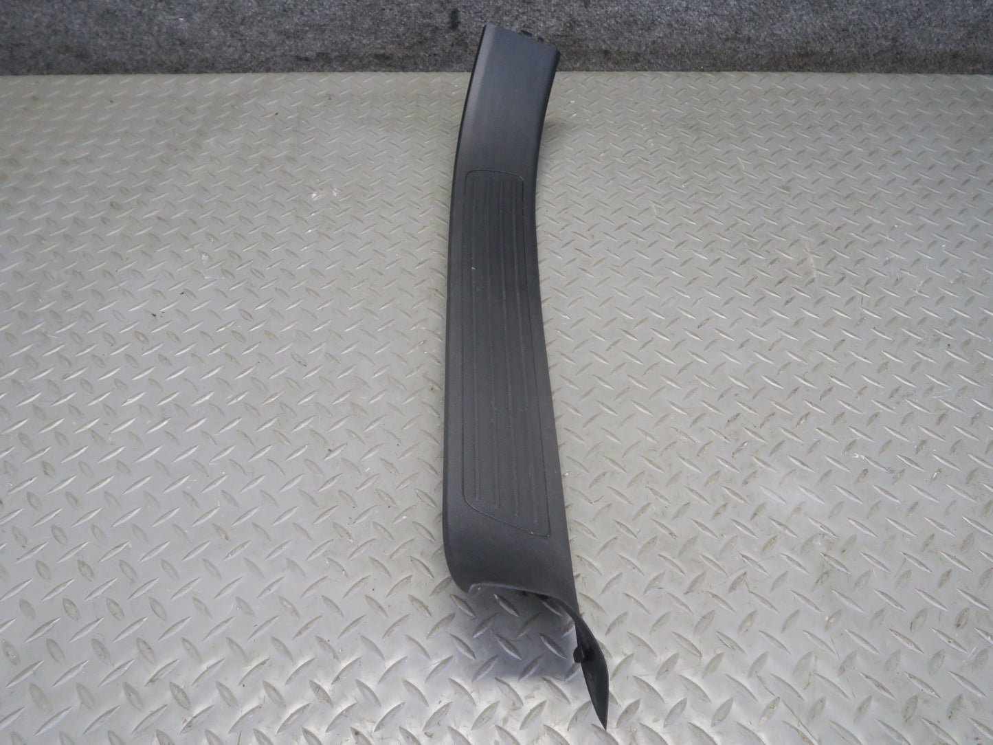 13-19 Mercedes X166 GLS450 Rear Left Right Door Sill Scuff Plate Trim Cover Set