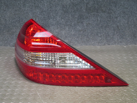 07-12 Mercedes R230 Sl-class Rear Left Tail Light Lamp 2308201164 OEM