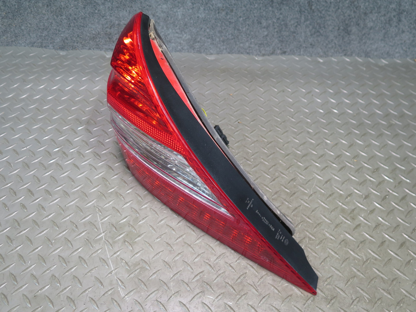 07-12 Mercedes R230 Sl-class Rear Left Tail Light Lamp 2308201164 OEM