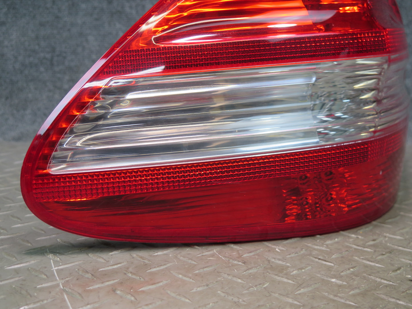 07-12 Mercedes R230 Sl-class Rear Left Tail Light Lamp 2308201164 OEM