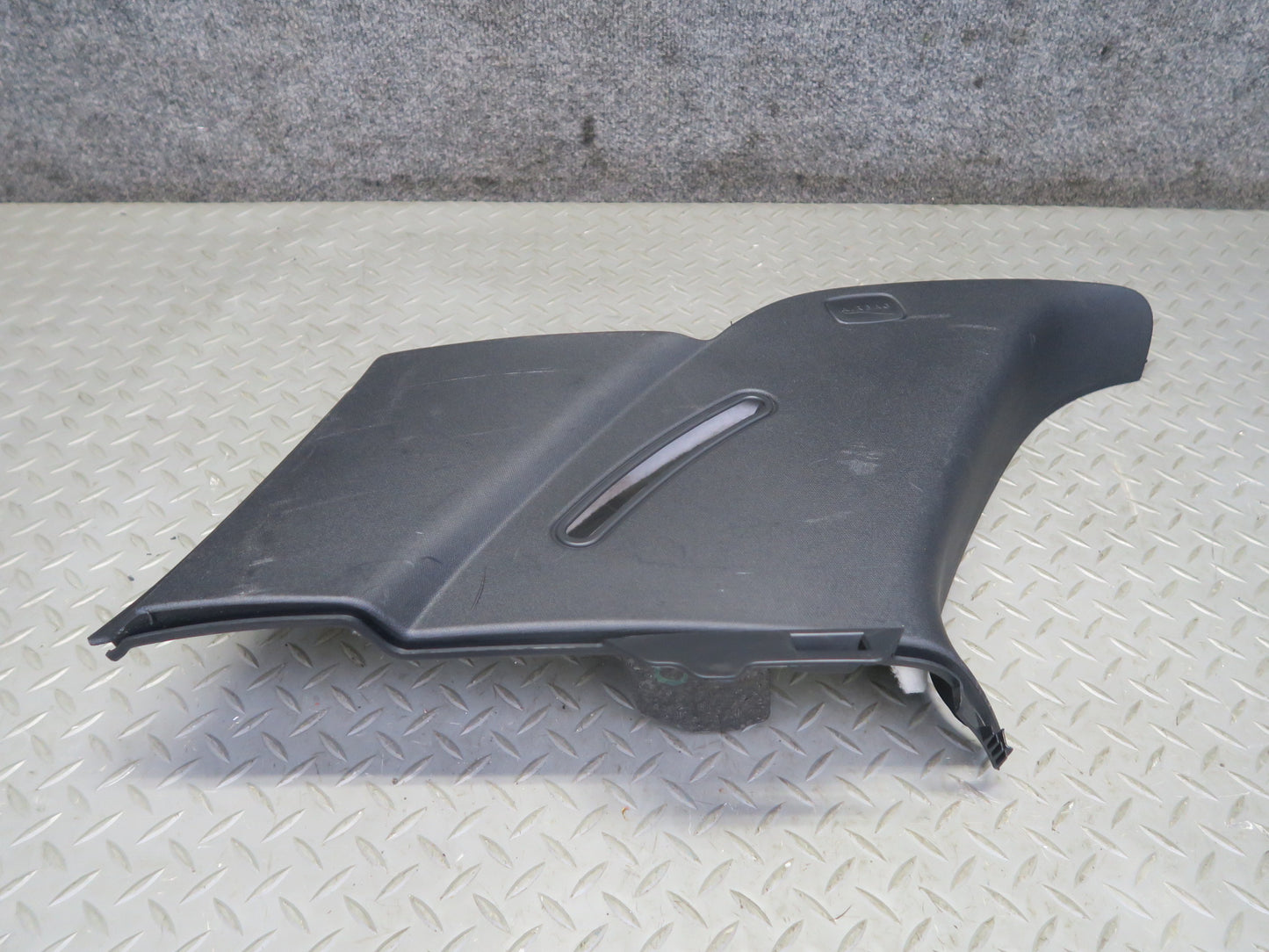 17-19 Mercedes X166 GLS450 Rear Right & Left Side D Pillar Upper Trim Panel Set