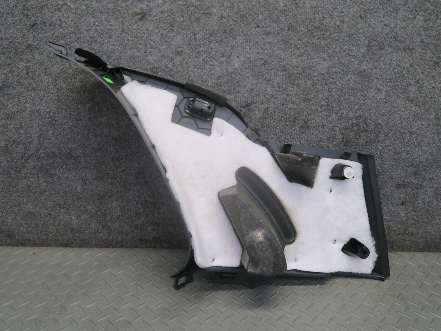 17-19 Mercedes X166 GLS450 Rear Right & Left Side D Pillar Upper Trim Panel Set