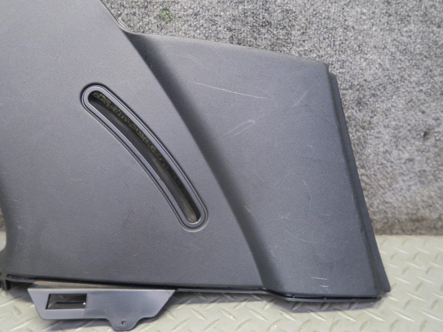 17-19 Mercedes X166 GLS450 Rear Right & Left Side D Pillar Upper Trim Panel Set