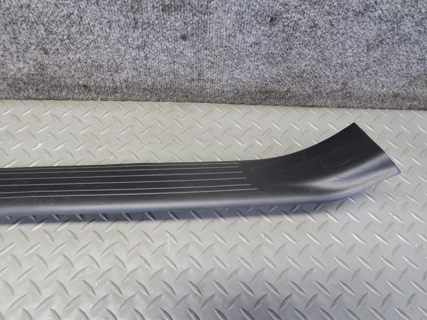 13-19 Mercedes X166 GLS450 Front Left Right Door Sill Scuff Plate Trim Cover Set