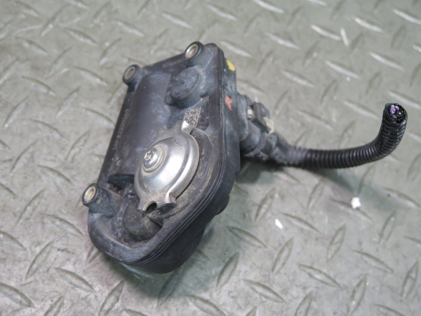 16-24 Chevrolet Camaro SS Set of 2 Left & Right NPP Exhaust Actuator OEM