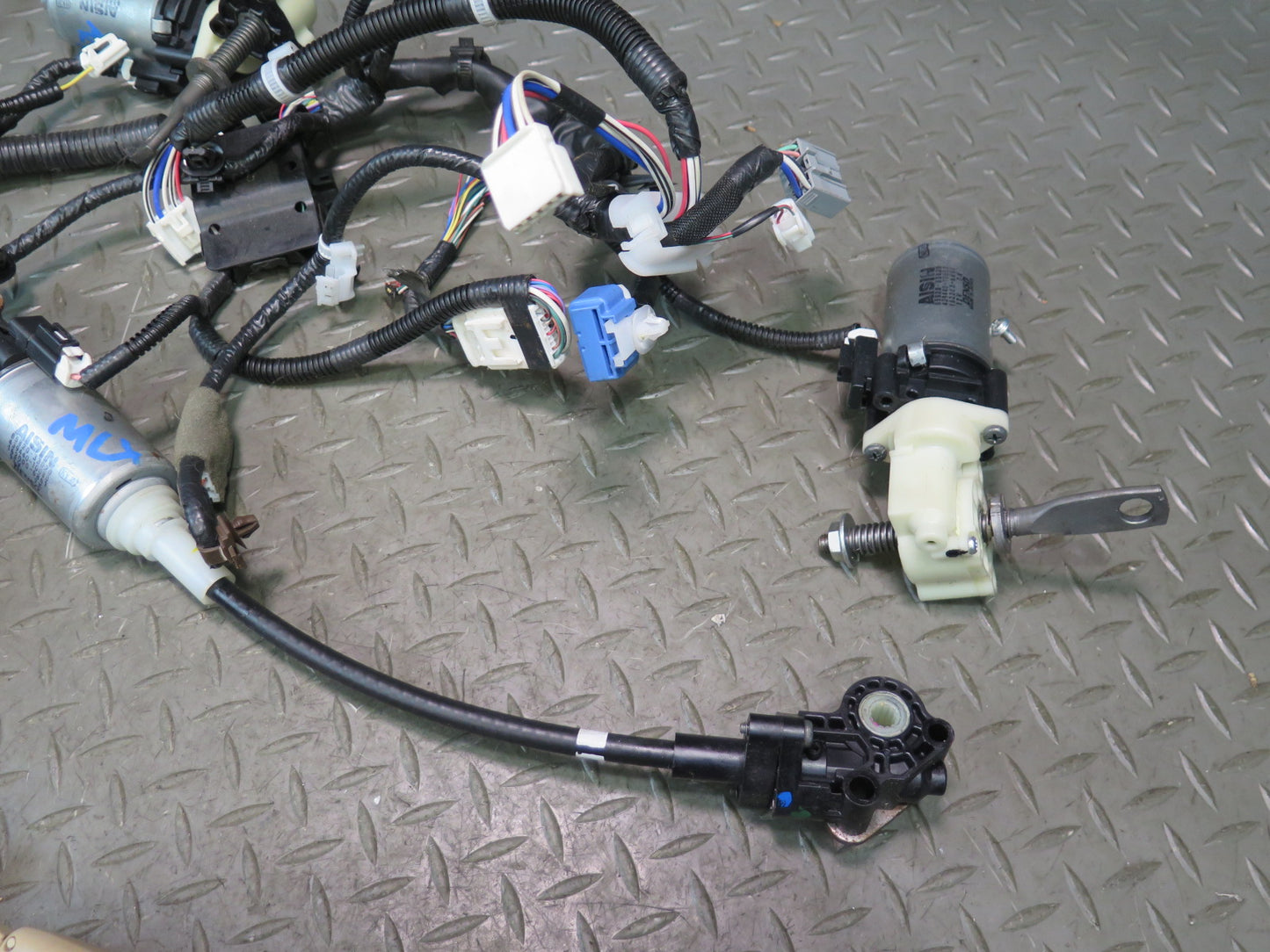 2008-2010 Lexus URJ201L LX570 Front Left Side Seat Control Module W/ Motors Set