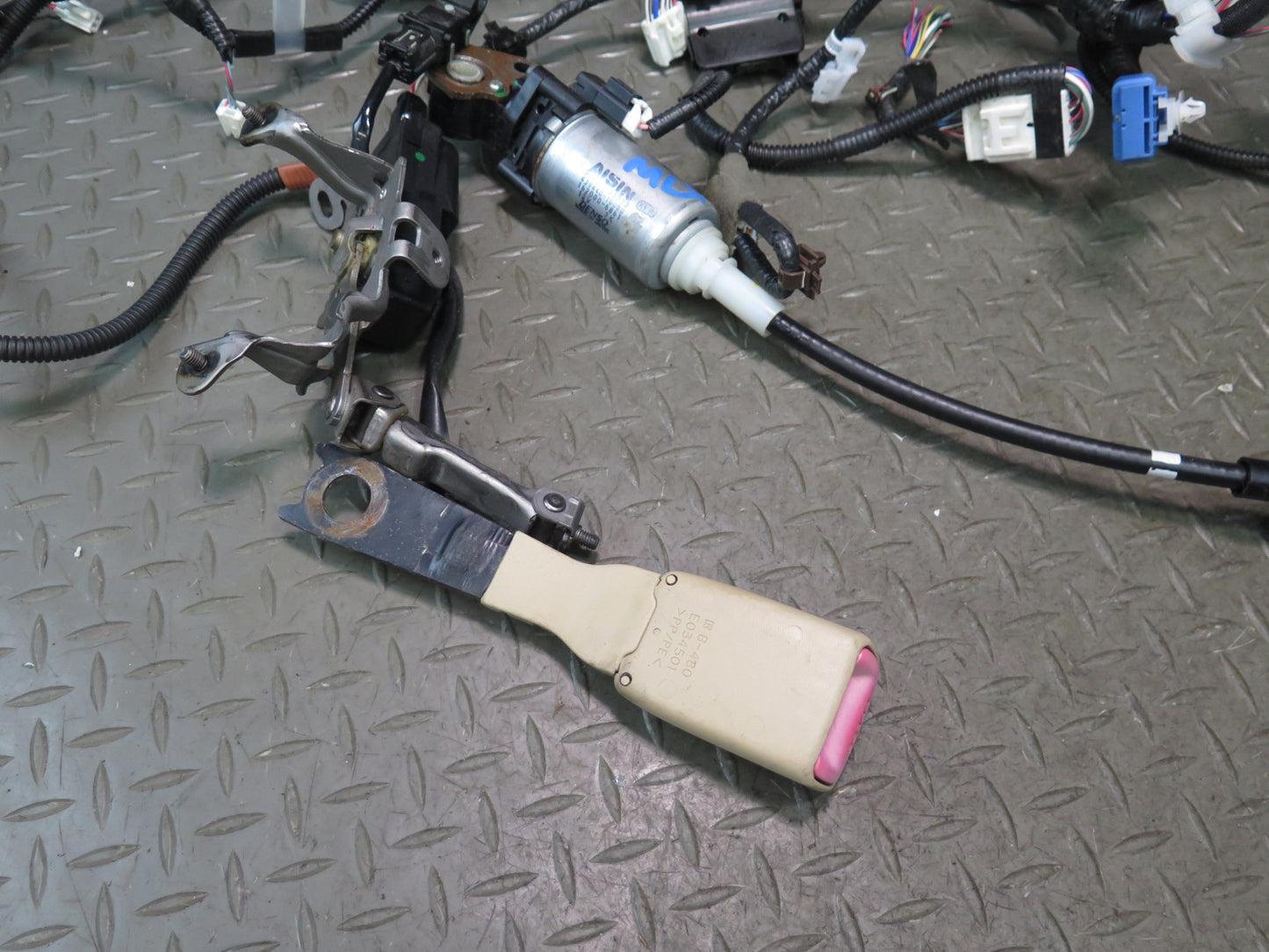 2008-2010 Lexus URJ201L LX570 Front Left Side Seat Control Module W/ Motors Set