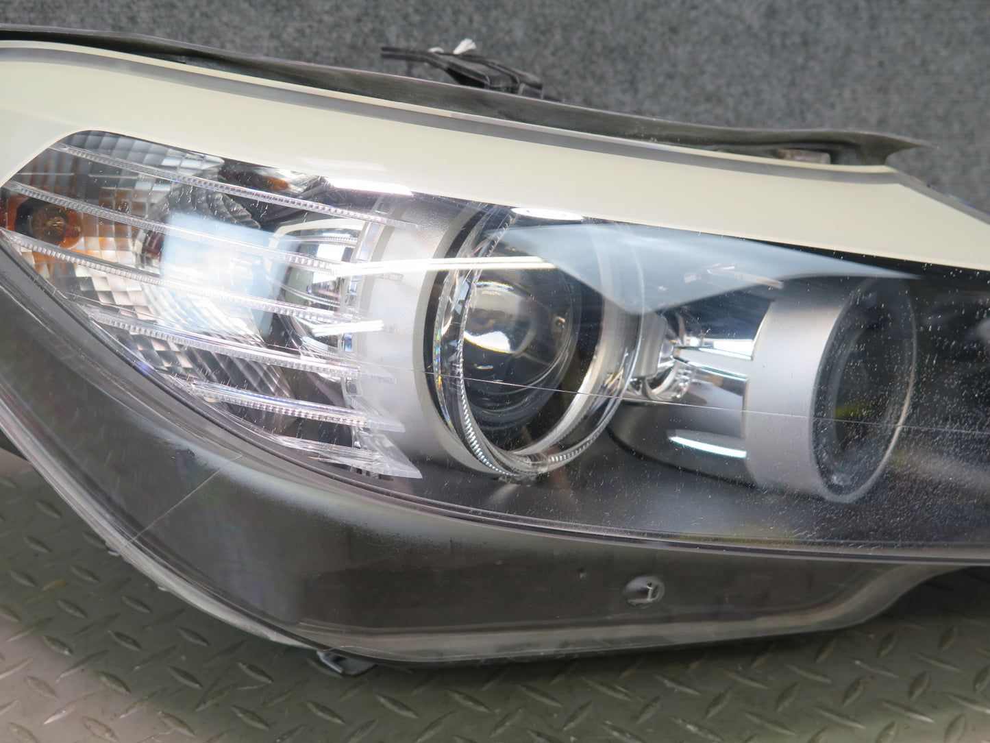 09-13 BMW E89 Z4 Front Right Adaptive Xenon HID Headlight Lamp Assembly OEM