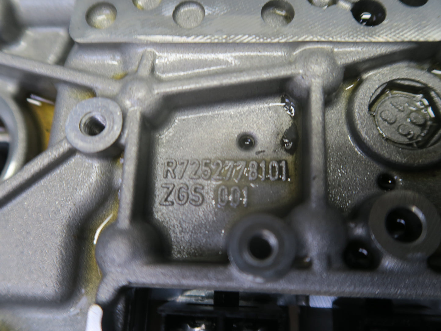 2017-2019 Mercedes X166 GLS450 9G-TRONIC Automatic Transmission Valve Body