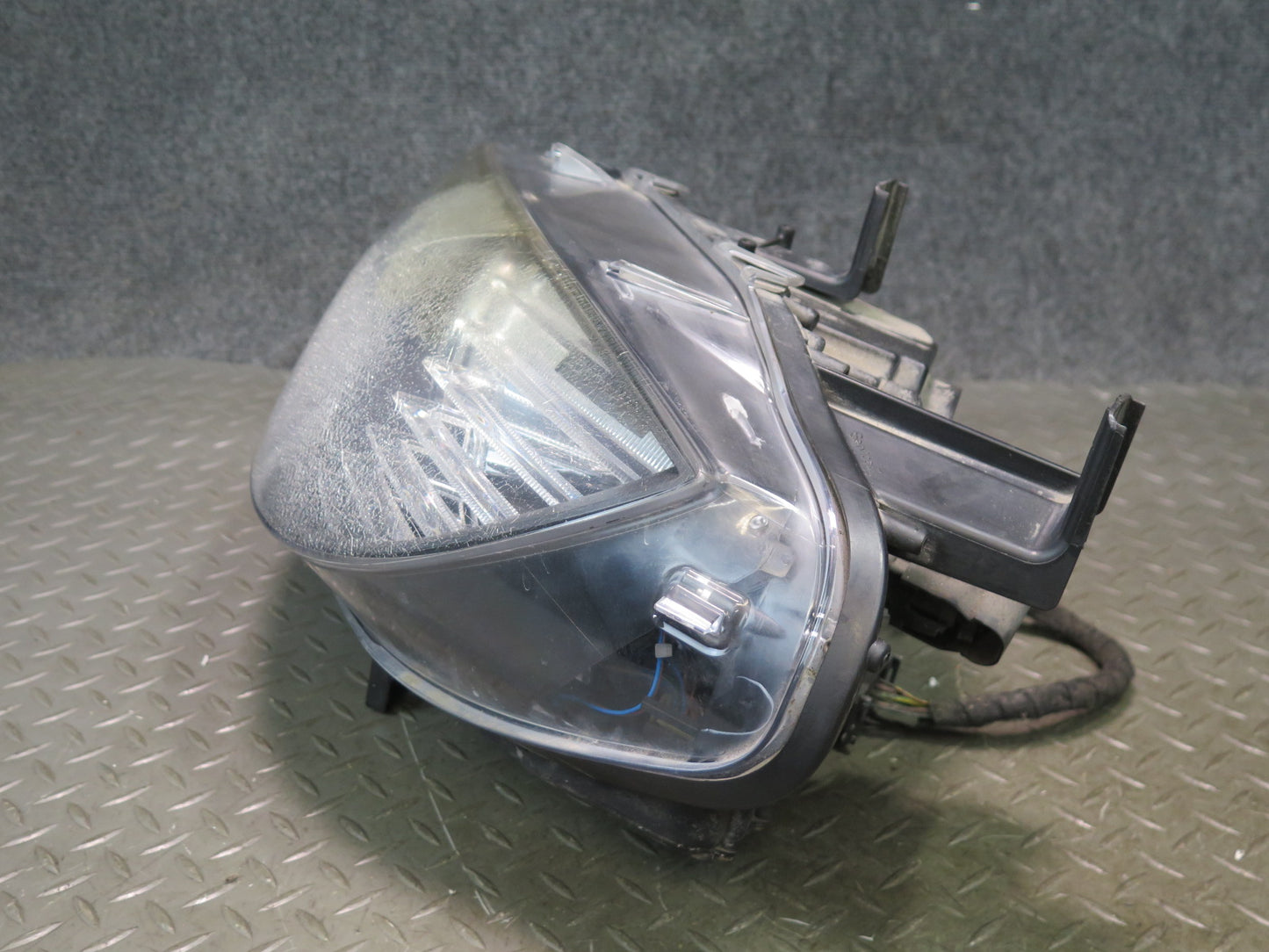 2008-2014 BMW E71 E72 X6 X6M Front Left Adaptive Xenon  Headlight Lamp Ballast