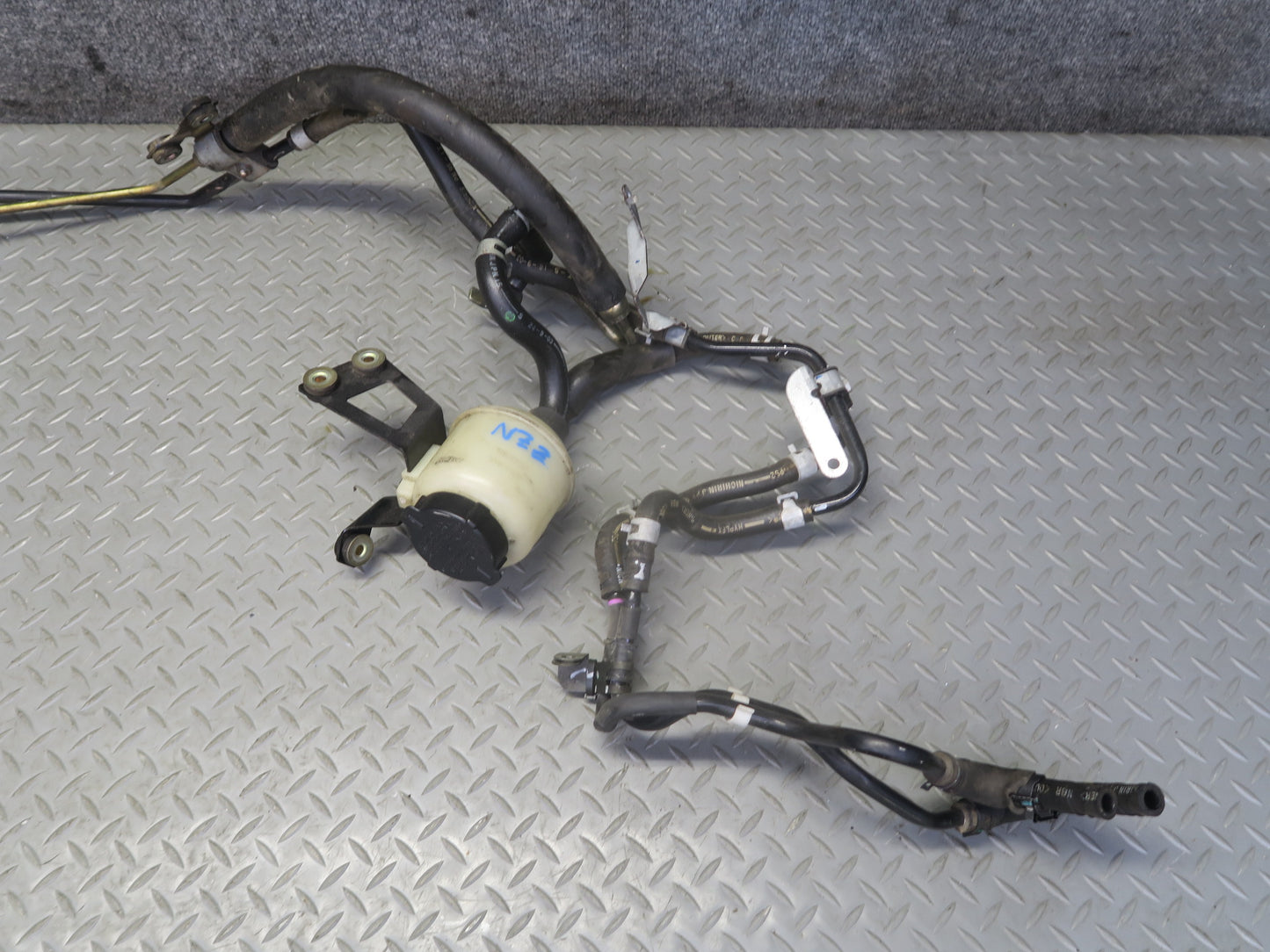 04-06 Nissan 350Z Z33 Convertible Power Steering Hose Pipe Line w Reservoir OEM