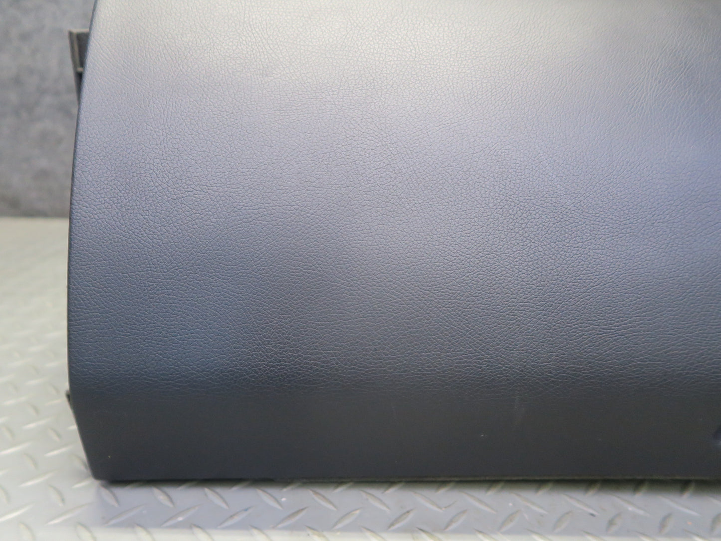 2013-2019 Mercedes X166 GLS450 Dash Front Right Glove Box Compartment Storage
